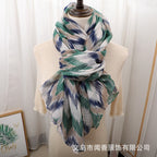 Waved Green