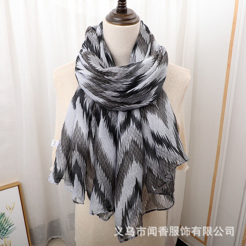 Waved Grey